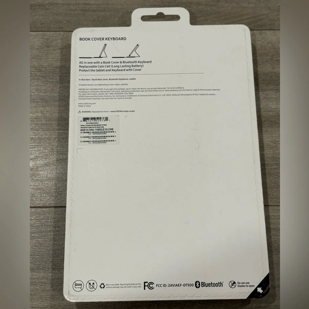 🆕 Samsung Book Cover Keyboard in Gray Galaxy Tab A7